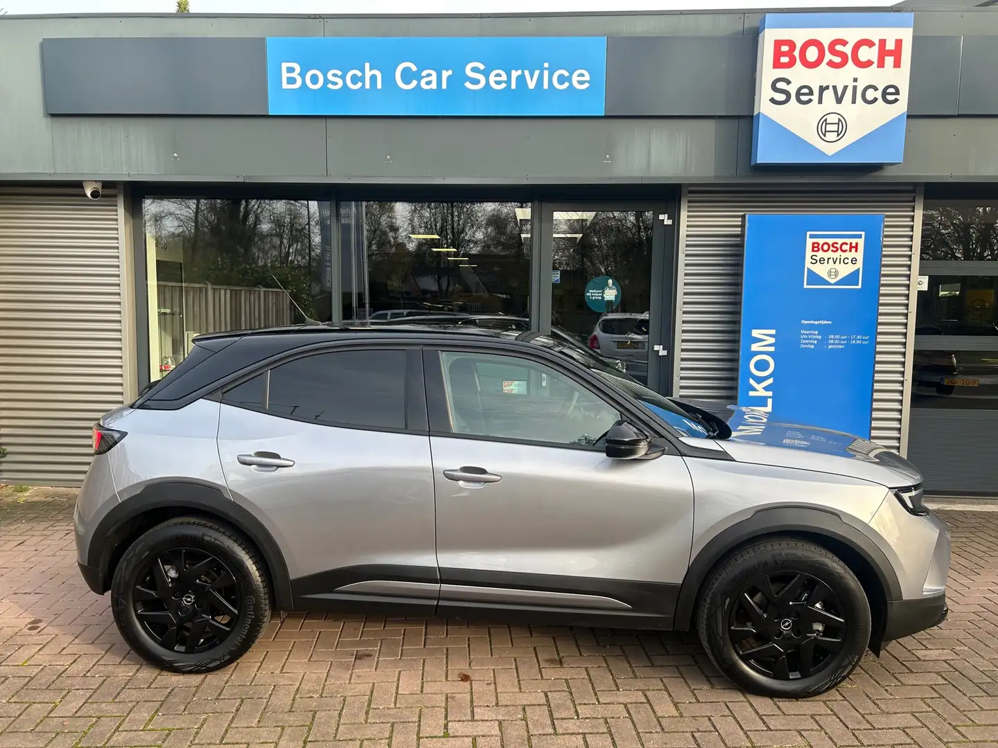 Opel Mokka 1.2 Turbo Hybrid GS Grijs - 2