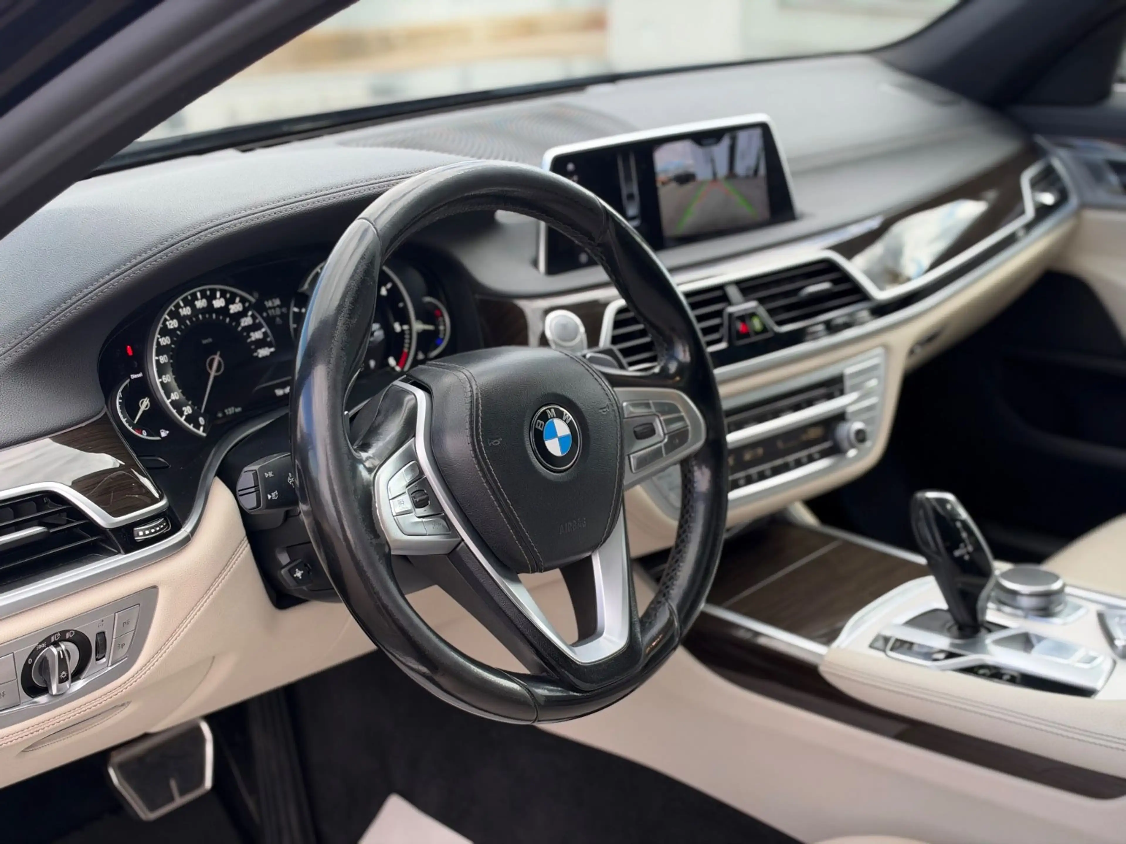 BMW 730 d xDrive*Kamera*Glasdach*DisplayKey*Komfort* — photo 9