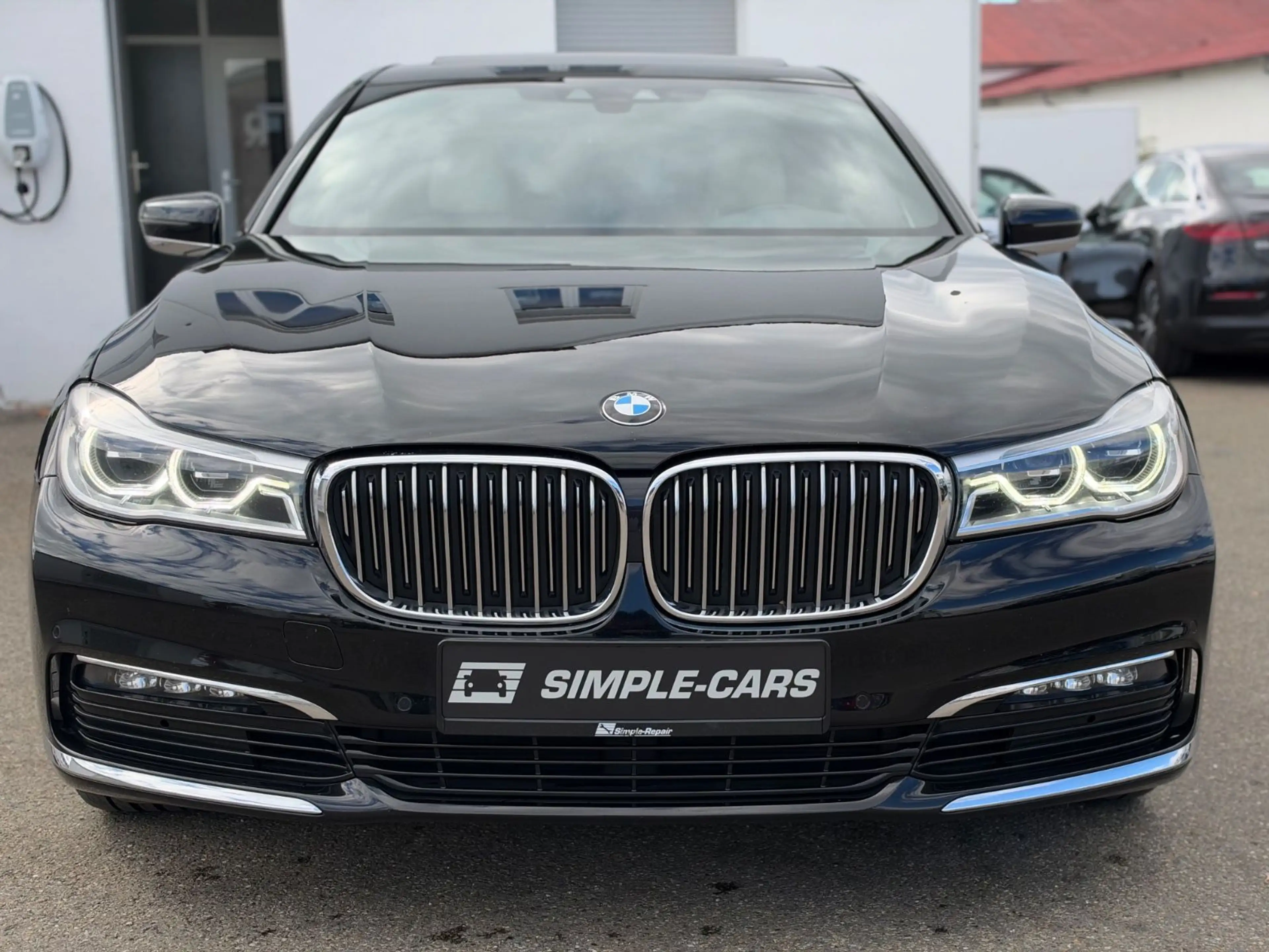 BMW 730 d xDrive*Kamera*Glasdach*DisplayKey*Komfort* — photo 2