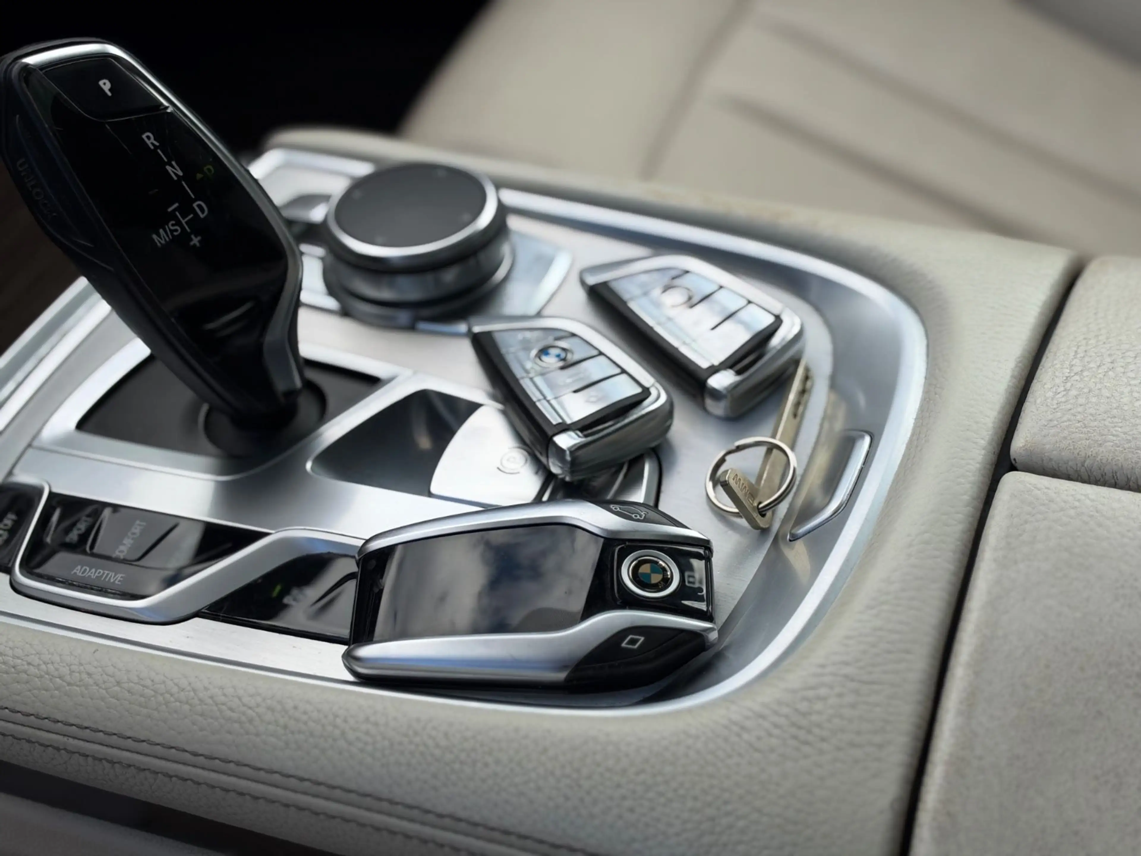 BMW 730 d xDrive*Kamera*Glasdach*DisplayKey*Komfort* — photo 15