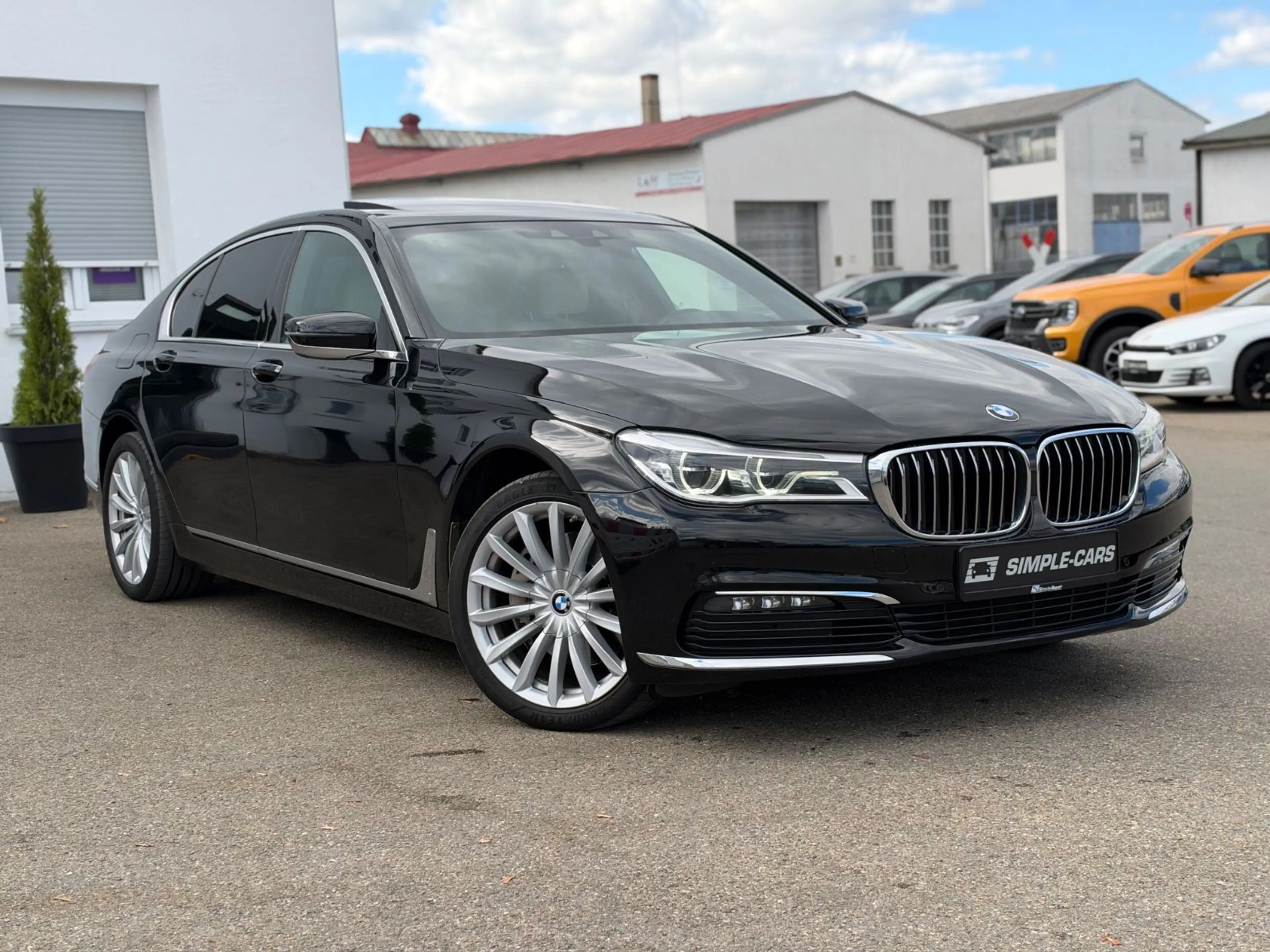 BMW 730 d xDrive*Kamera*Glasdach*DisplayKey*Komfort* — photo 3