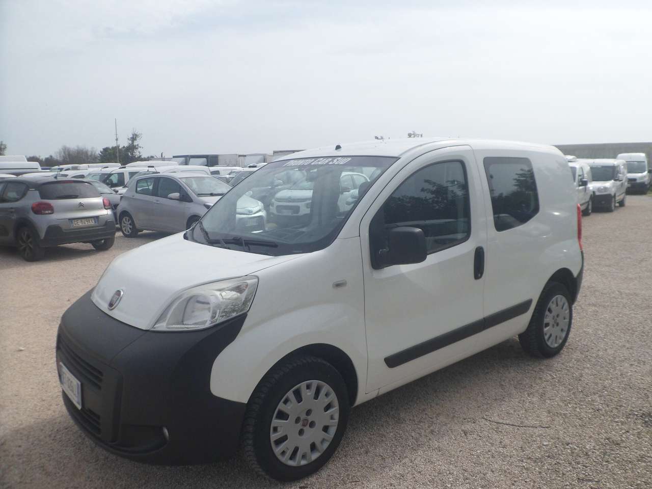 Fiat Fiorino 5 posti autocarro