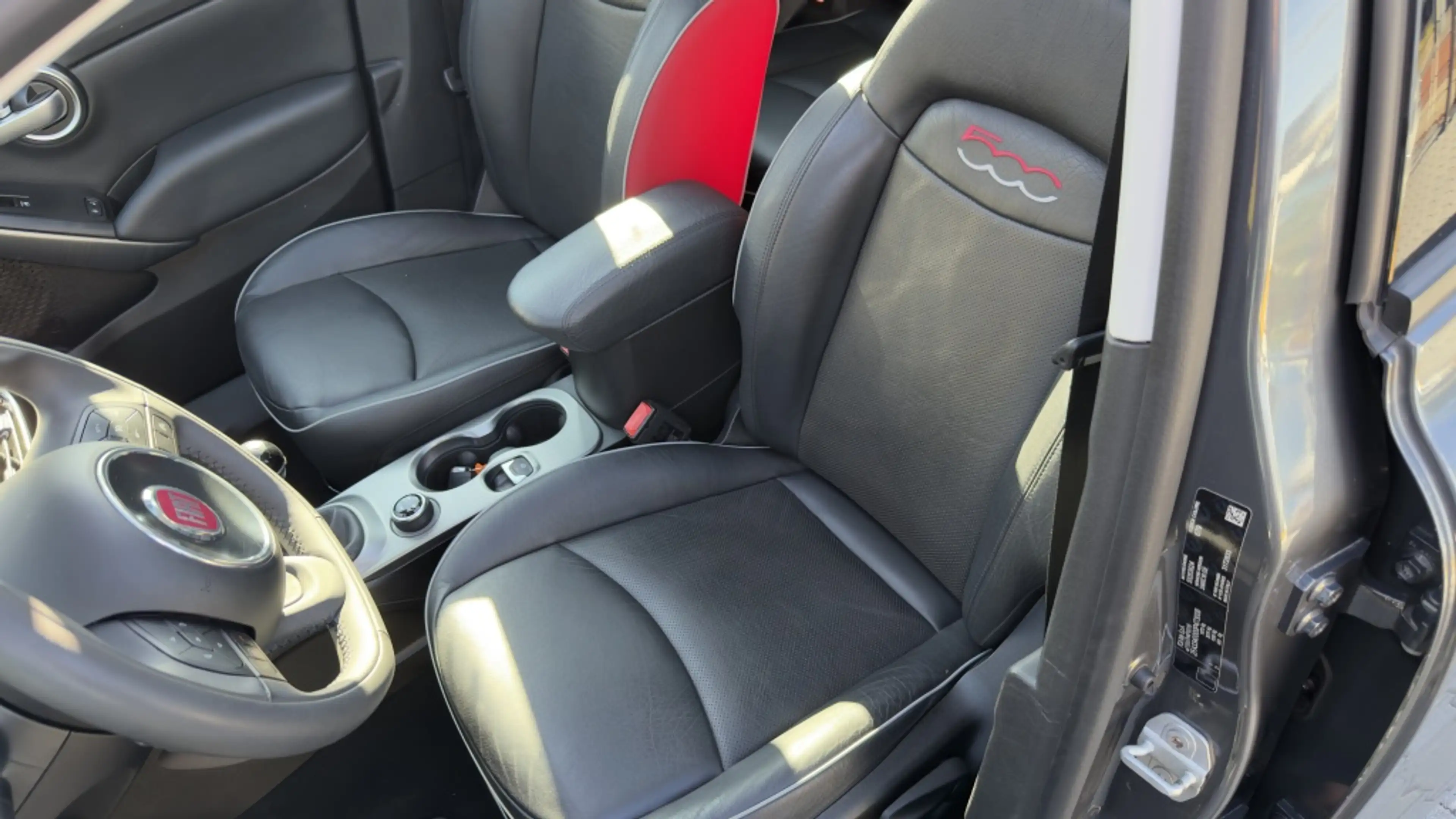 Fiat 500X 1.4 T M-Air PopStar — photo 14