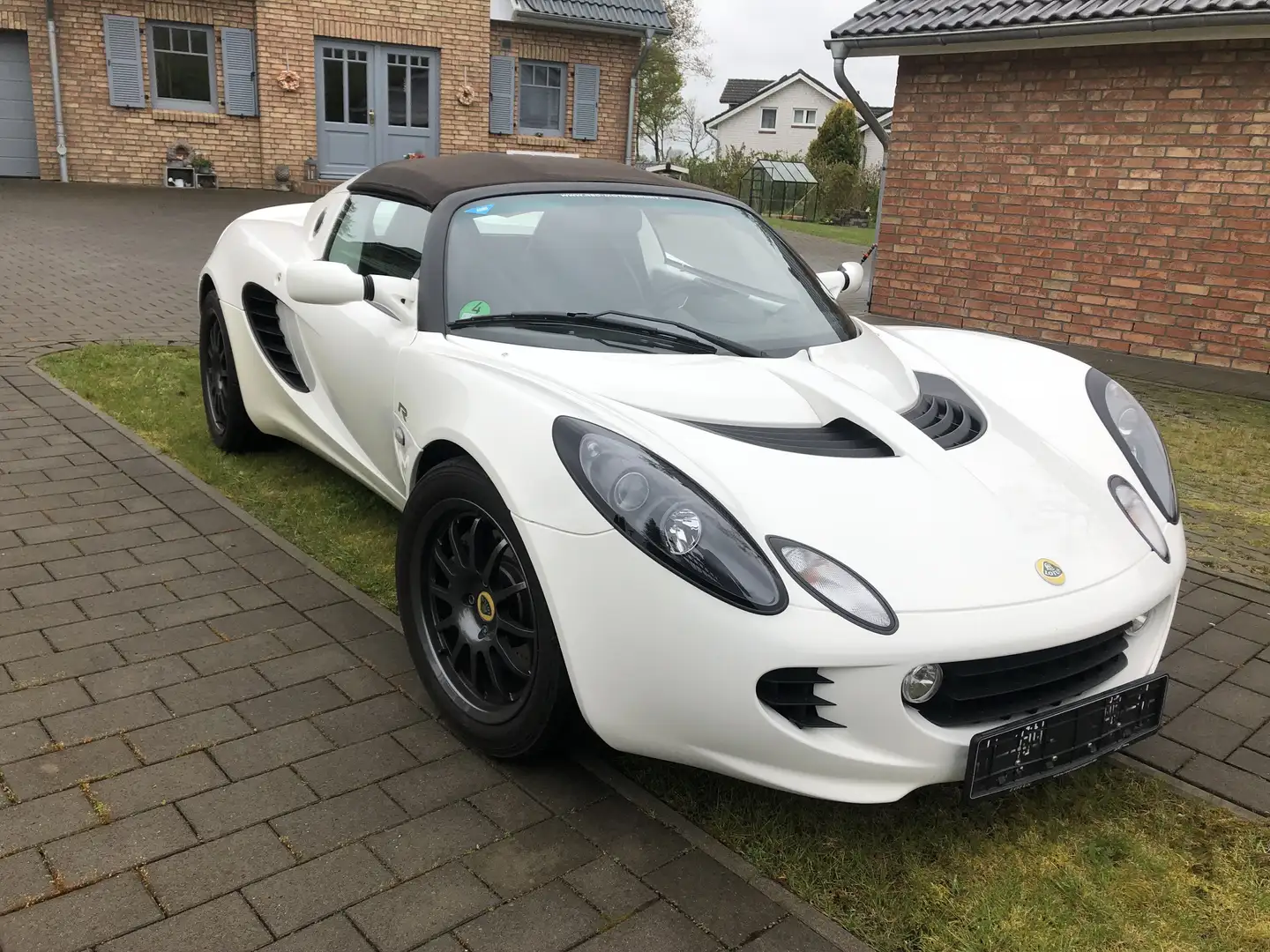 Lotus Elise R White - 2