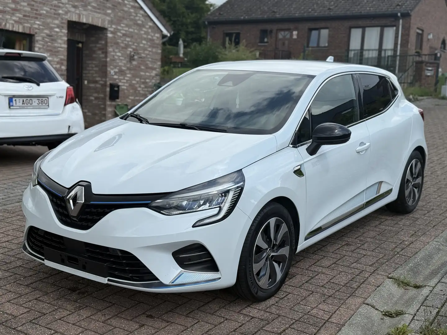 Renault Clio E-TECH Білий - 1