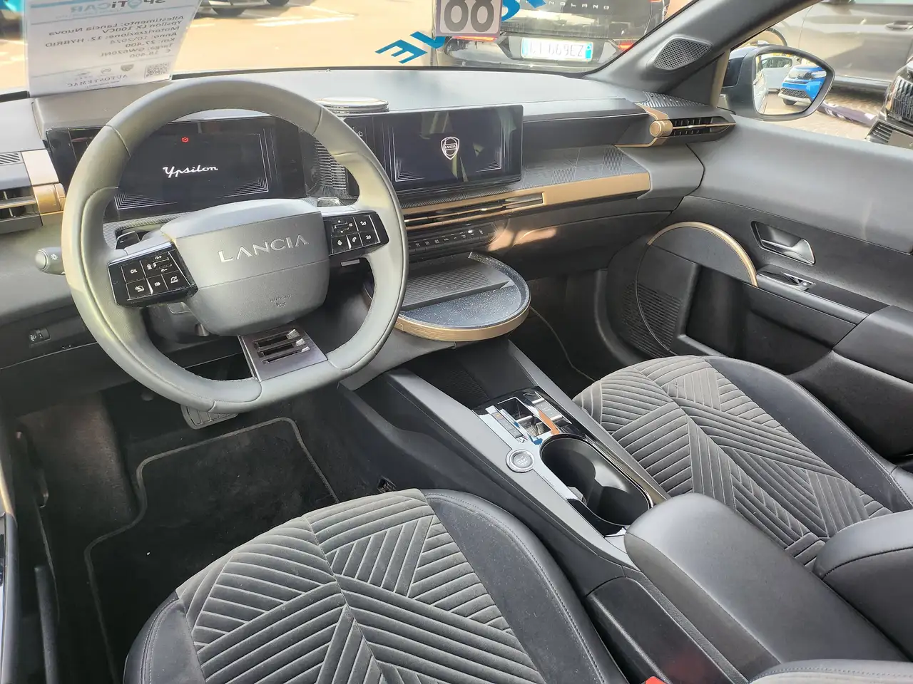 Lancia Ypsilon 2024 — фото 14
