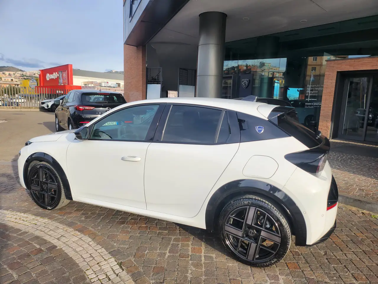 Lancia Ypsilon 2024