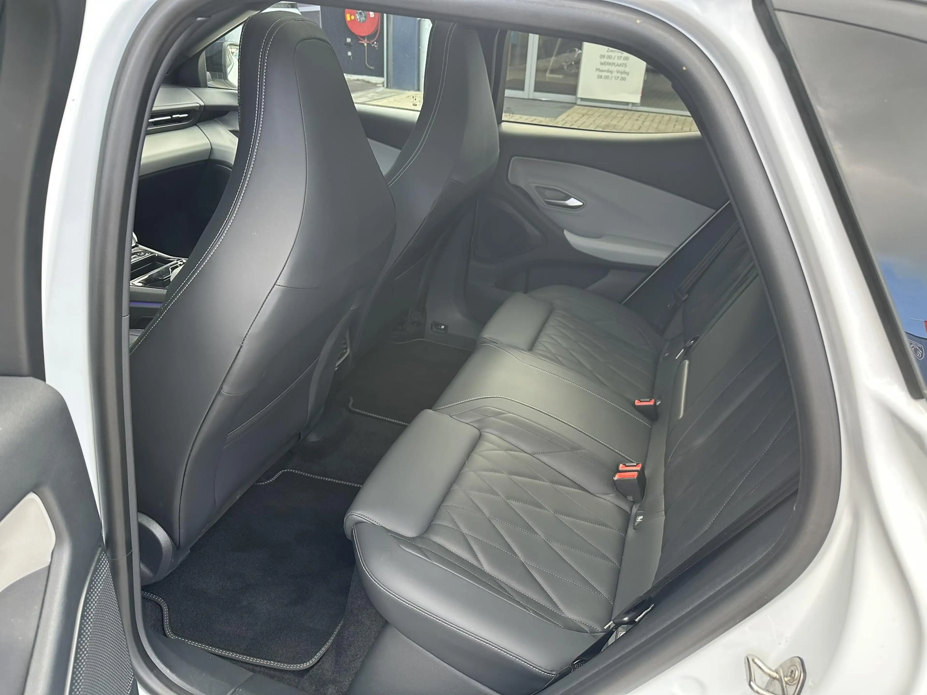Ford Capri Premium Extended Range RWD 77 kWh WLTP 626 km en 2 — photo 11