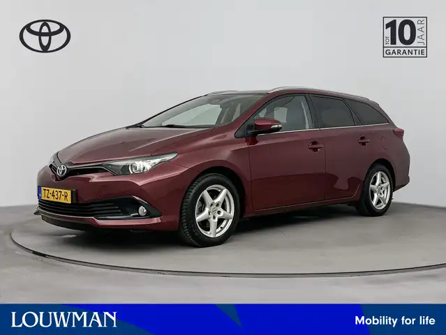 Toyota Auris Touring Sports 1.8 Hybrid Dynamic Ultimate | Navig