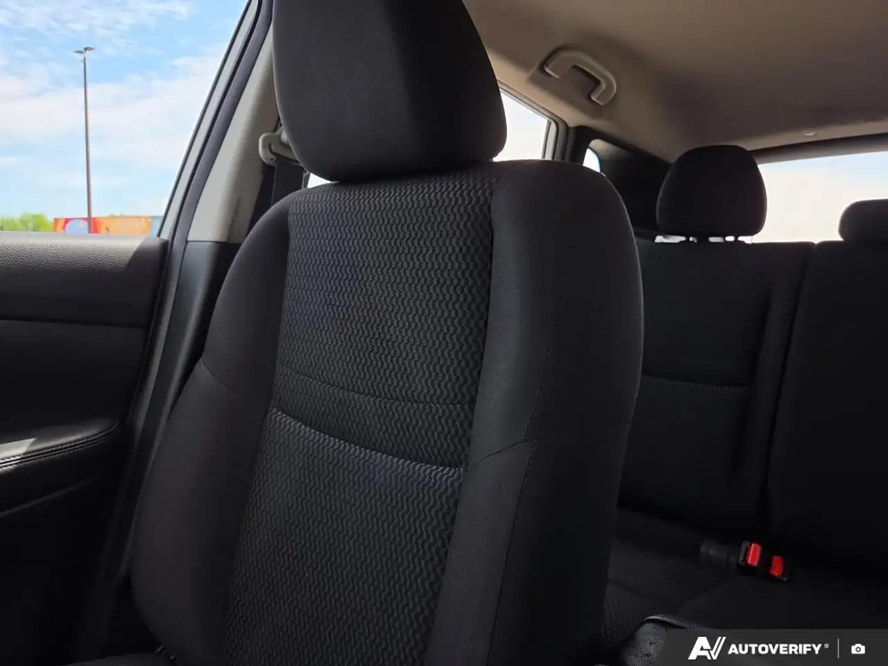 Nissan Qashqai снимка Nissan Qashqai