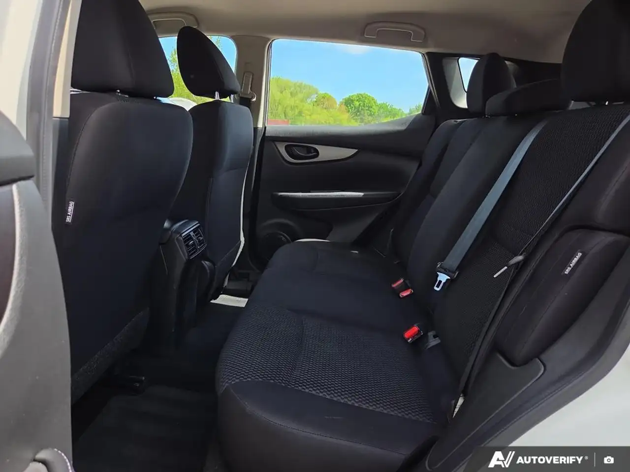 Nissan Qashqai снимка Nissan Qashqai