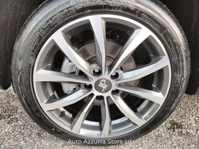 DR Automobiles DR3 view 7