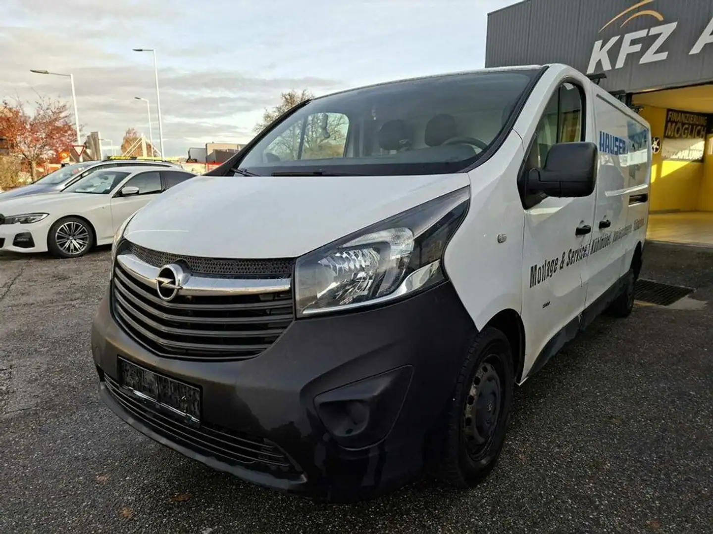 Opel Vivaro HÄNDLER, EXPORT, BASTLER, MWST. AUSWEISBAR Weiß - 1