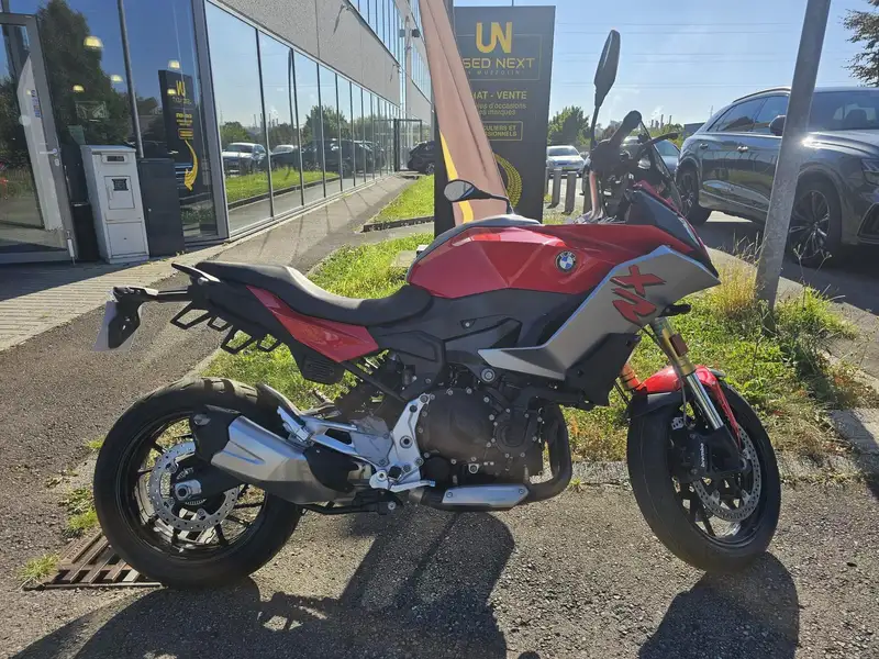 BMW F 900 GS