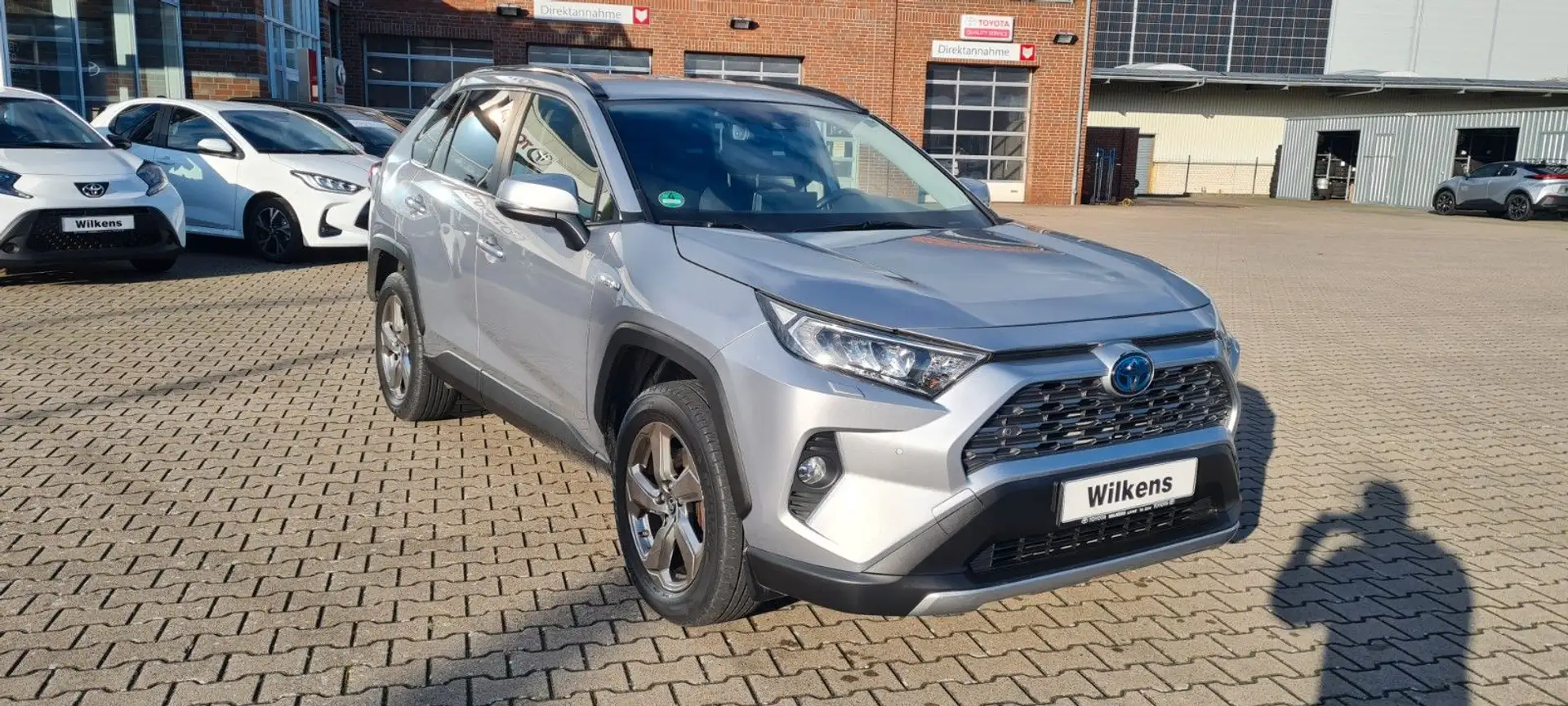 Toyota RAV 4 RAV4 Hybrid 4x4 Team Deutschland Silber - 1