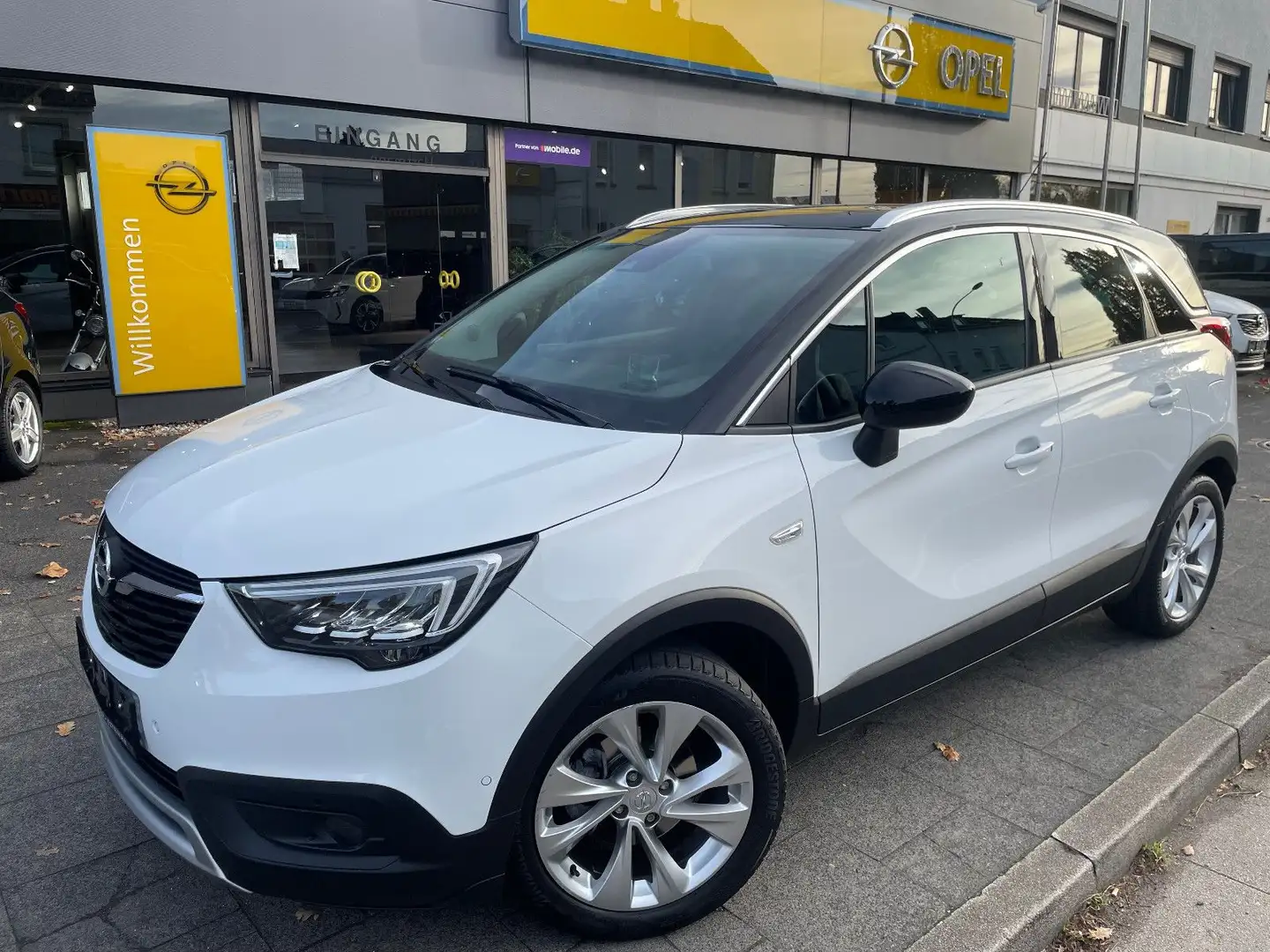 Opel Crossland X Crossland Ultimate PANO +2 JAHRE GARANTIE+ Weiß - 1