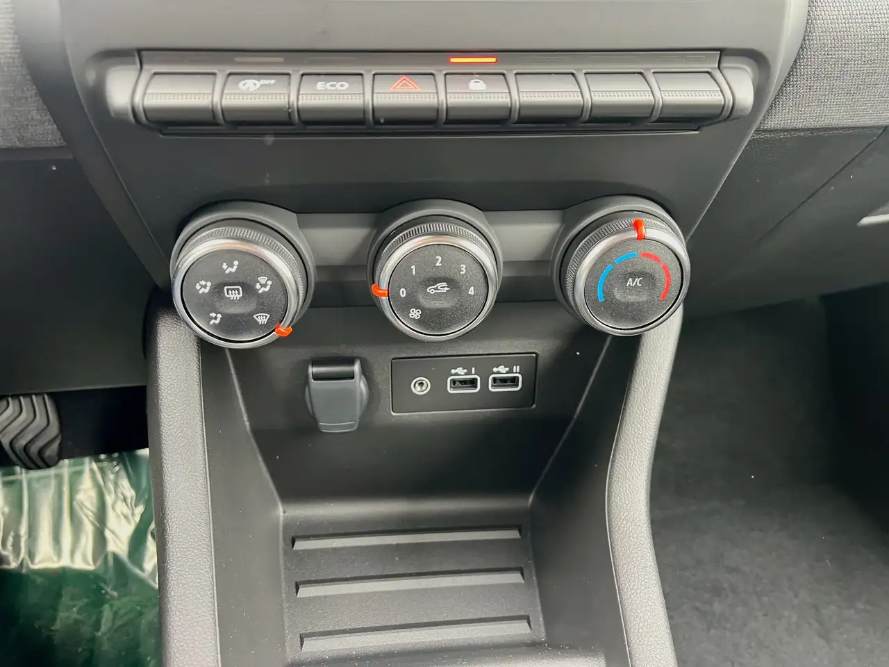 Renault Clio *NEUF* 1.5 Blue dCi 100 EVOLUTION / Caméra 13