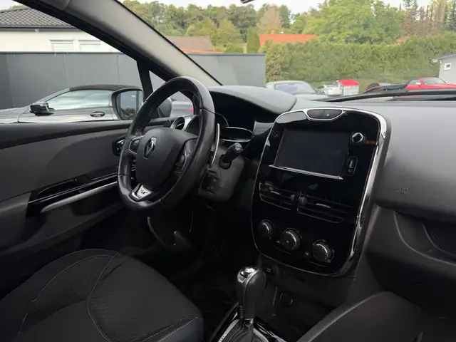 Renault Clio view 13
