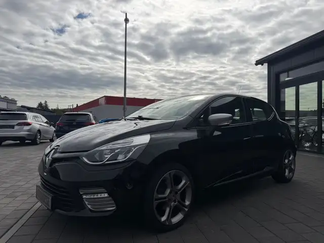 Renault Clio view 3