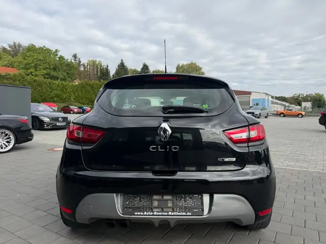 Renault Clio view 6