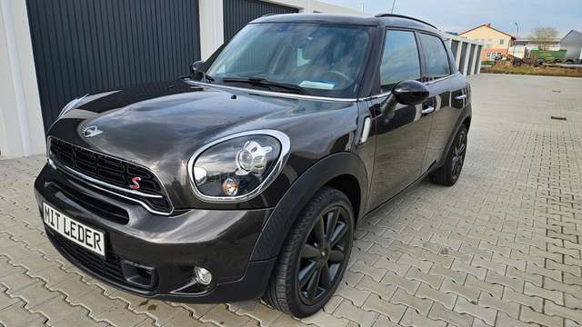 MINI Cooper SD Countryman LEDER NAVI PANO 18"