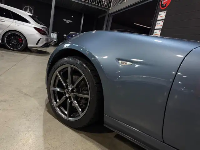 Mazda MX-5 view 7