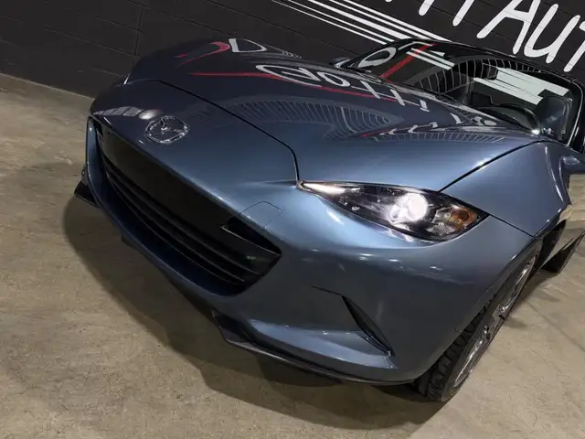 Mazda MX-5 view 9