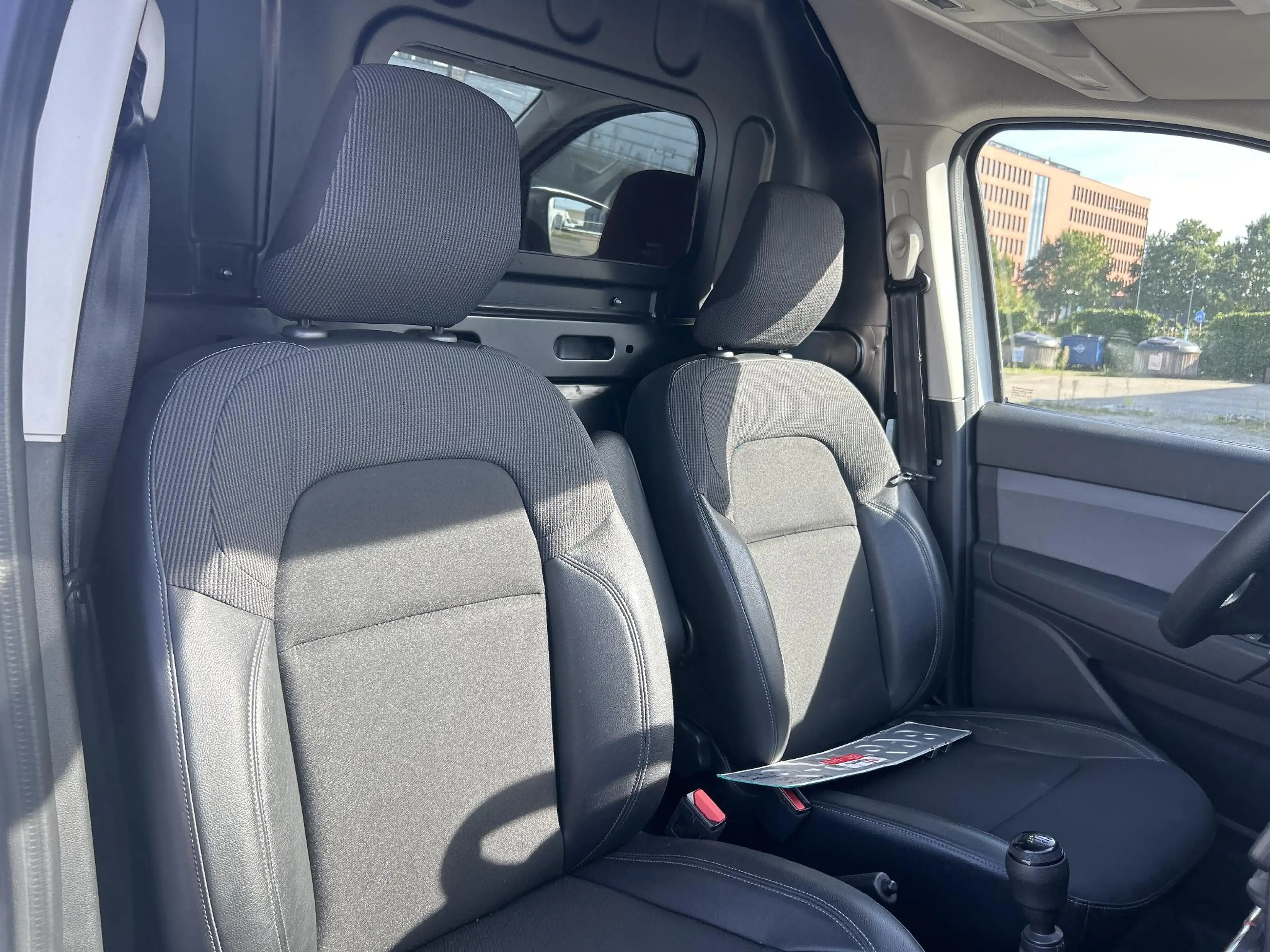 Renault Express 1.5 dCi 75 Comfort | € 6.450,- NETTO! | Cruise | A — photo 4