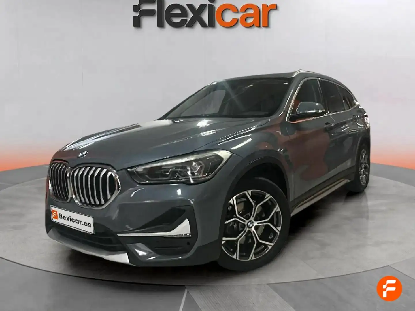 BMW X1 sDrive 18dA Business Gris - 2