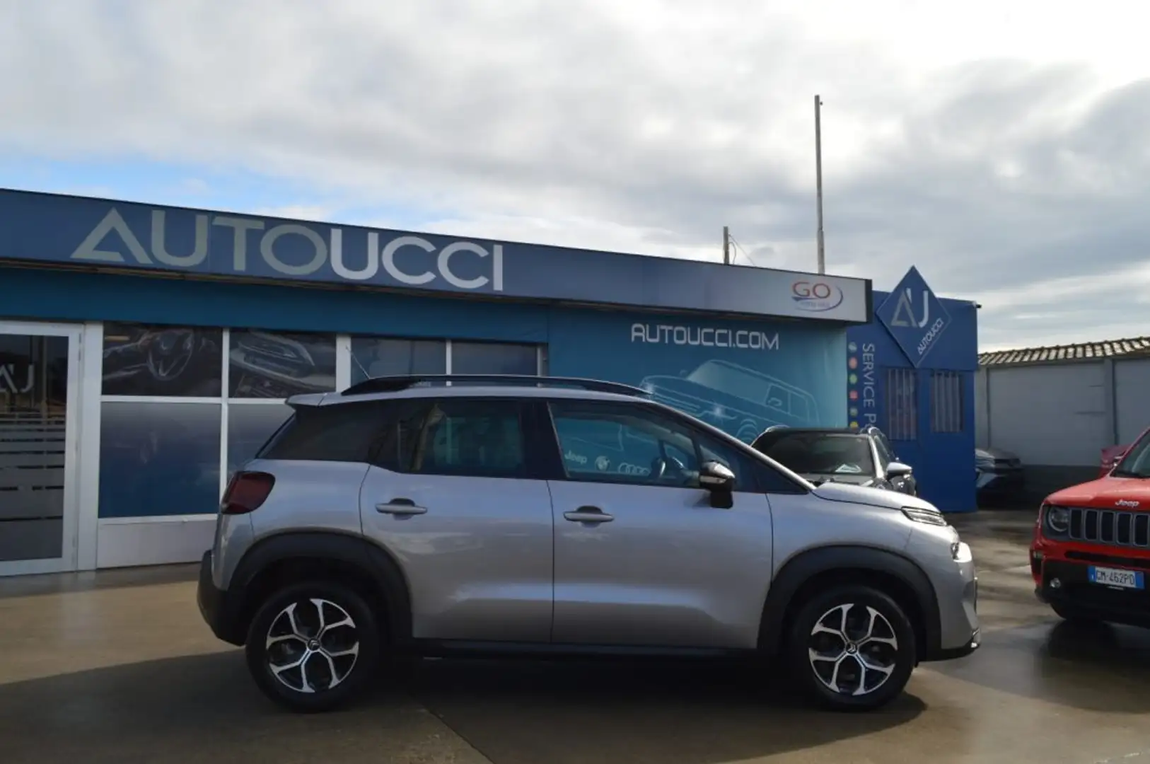 Citroen C3 Aircross PureTech 110 S&S Plus Garanzia Citroen Apr./2027 Grau - 2