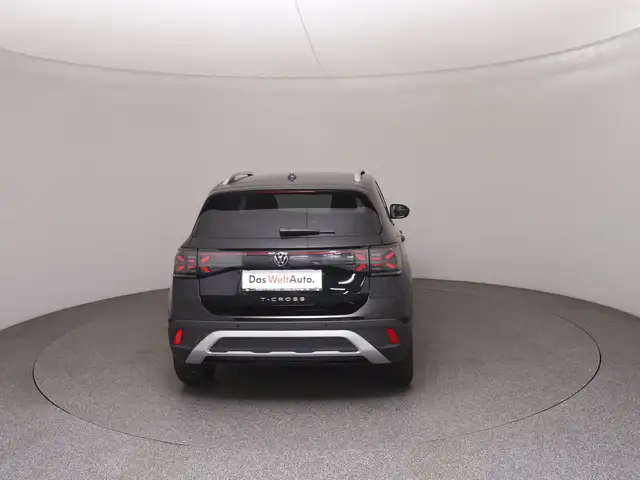 Volkswagen T-Cross view 6