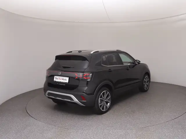 Volkswagen T-Cross view 4