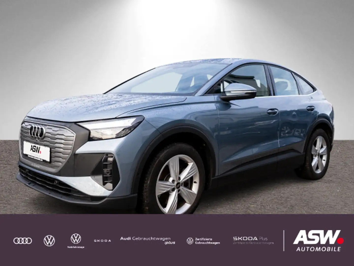 Audi Q4 e-tron Q4 Sportback S line 40e-tron LED Nav RFK ACC HUD Blau - 1