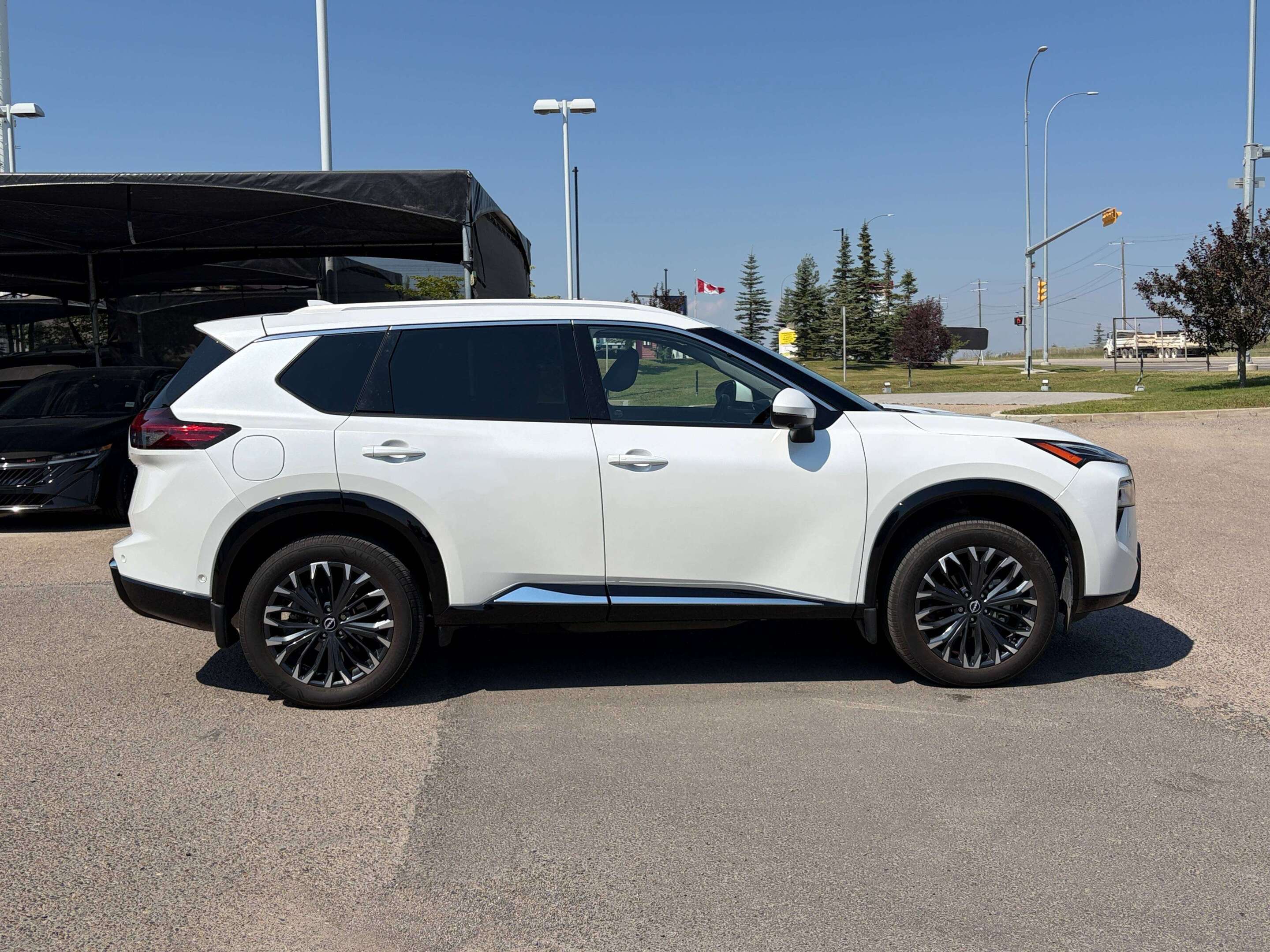 2024 Nissan Rogue AWD Platinum - TOP TRIM / LOADED ! — снимка 1