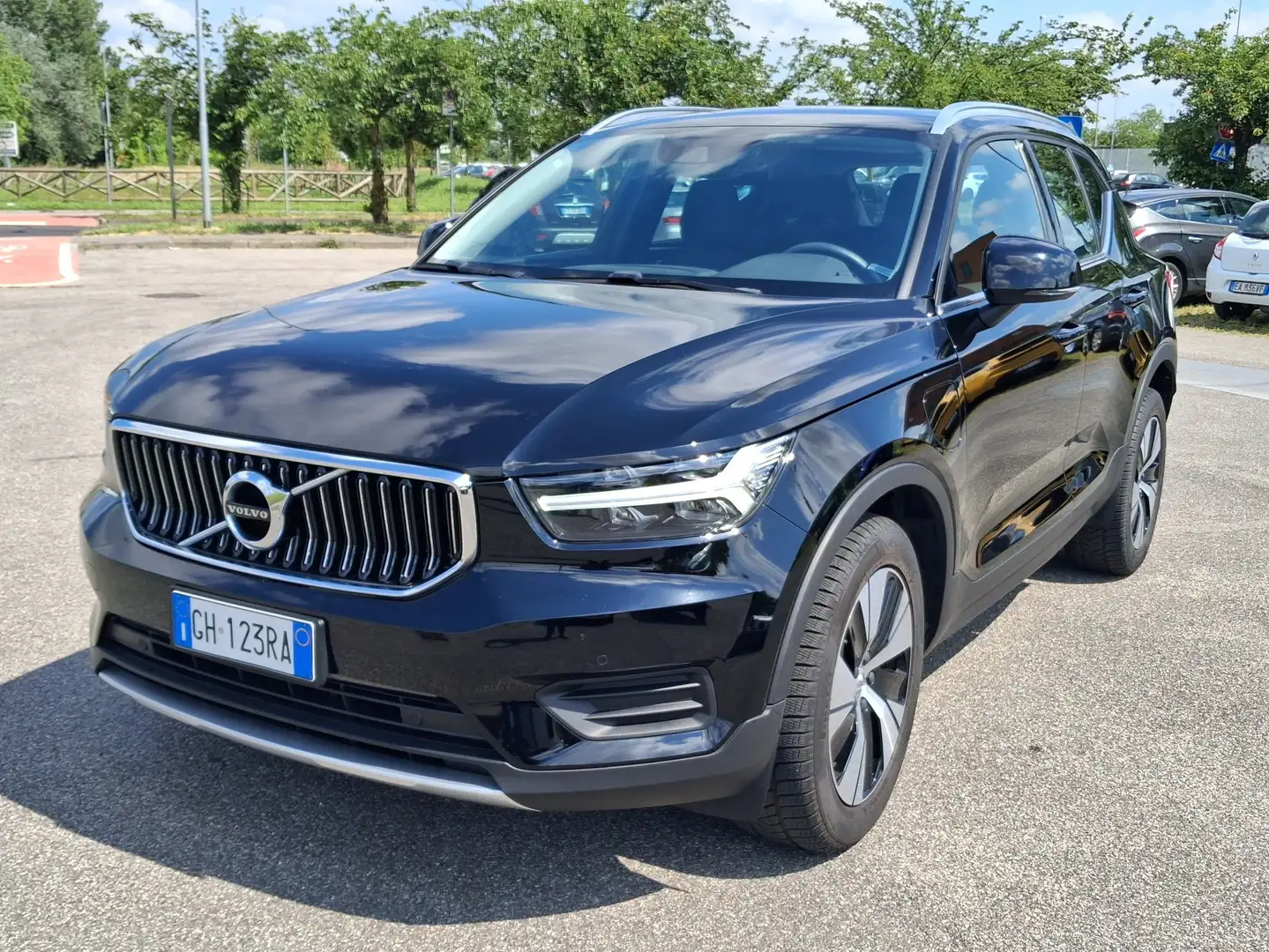 Volvo XC40 T5 PLUG-IN RECH INSCRIP EXPR -NO VINCOLO FINANZ Nero - 1