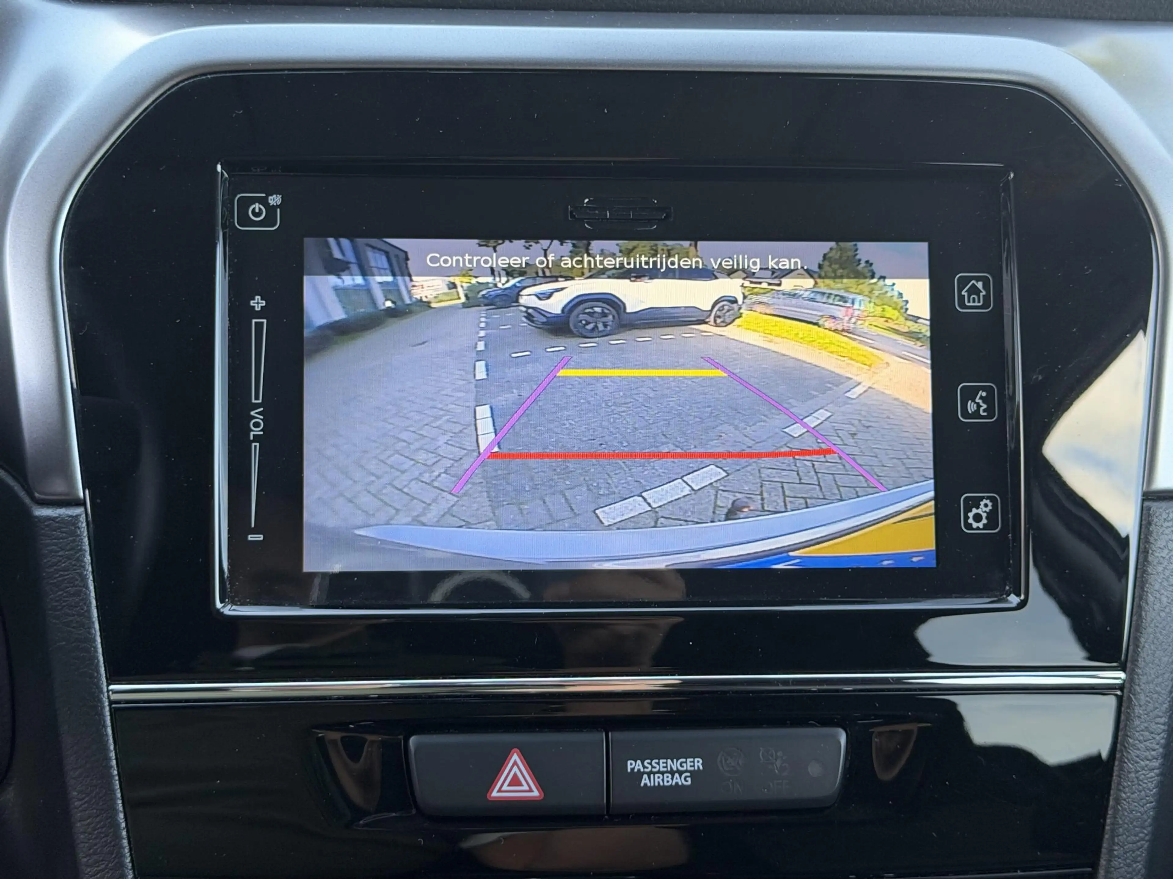 Suzuki Vitara 1.5 Hybrid Select — photo 9