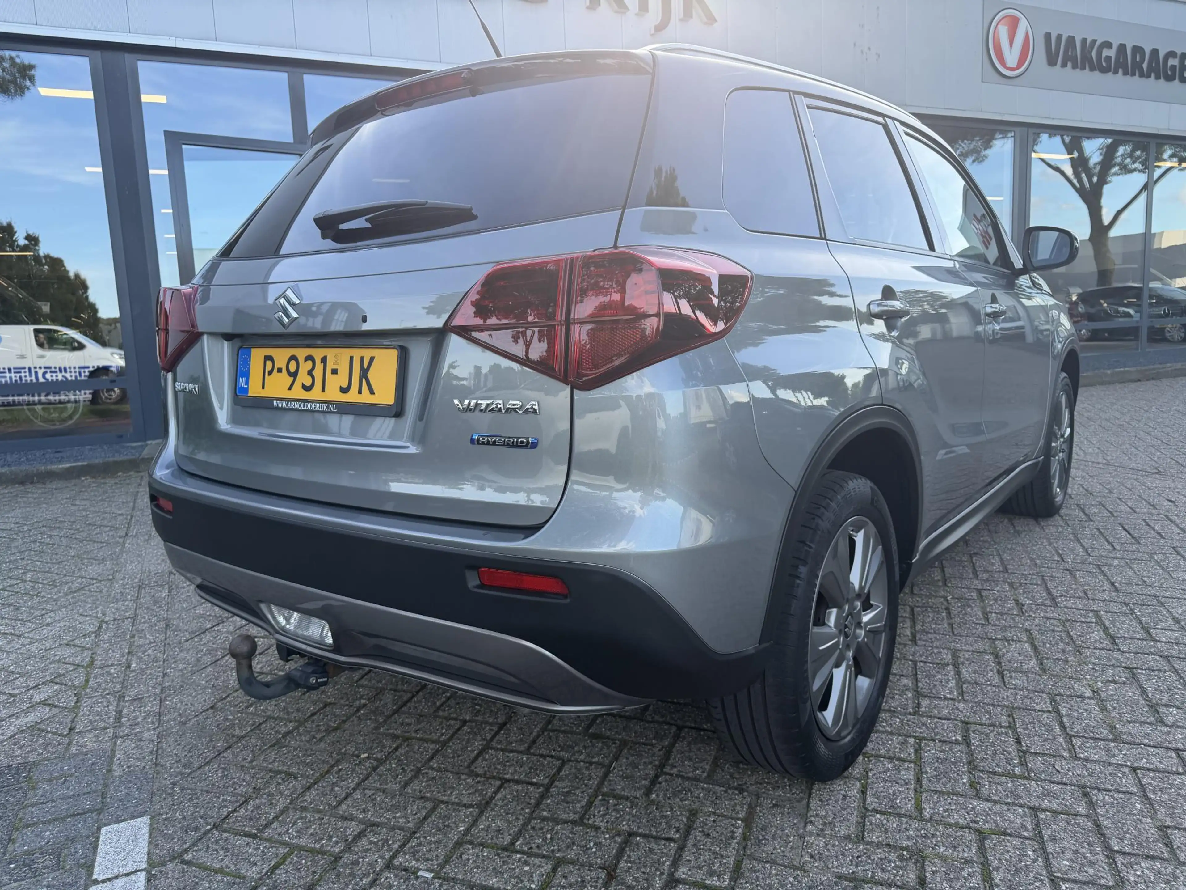 Suzuki Vitara 1.5 Hybrid Select — photo 4