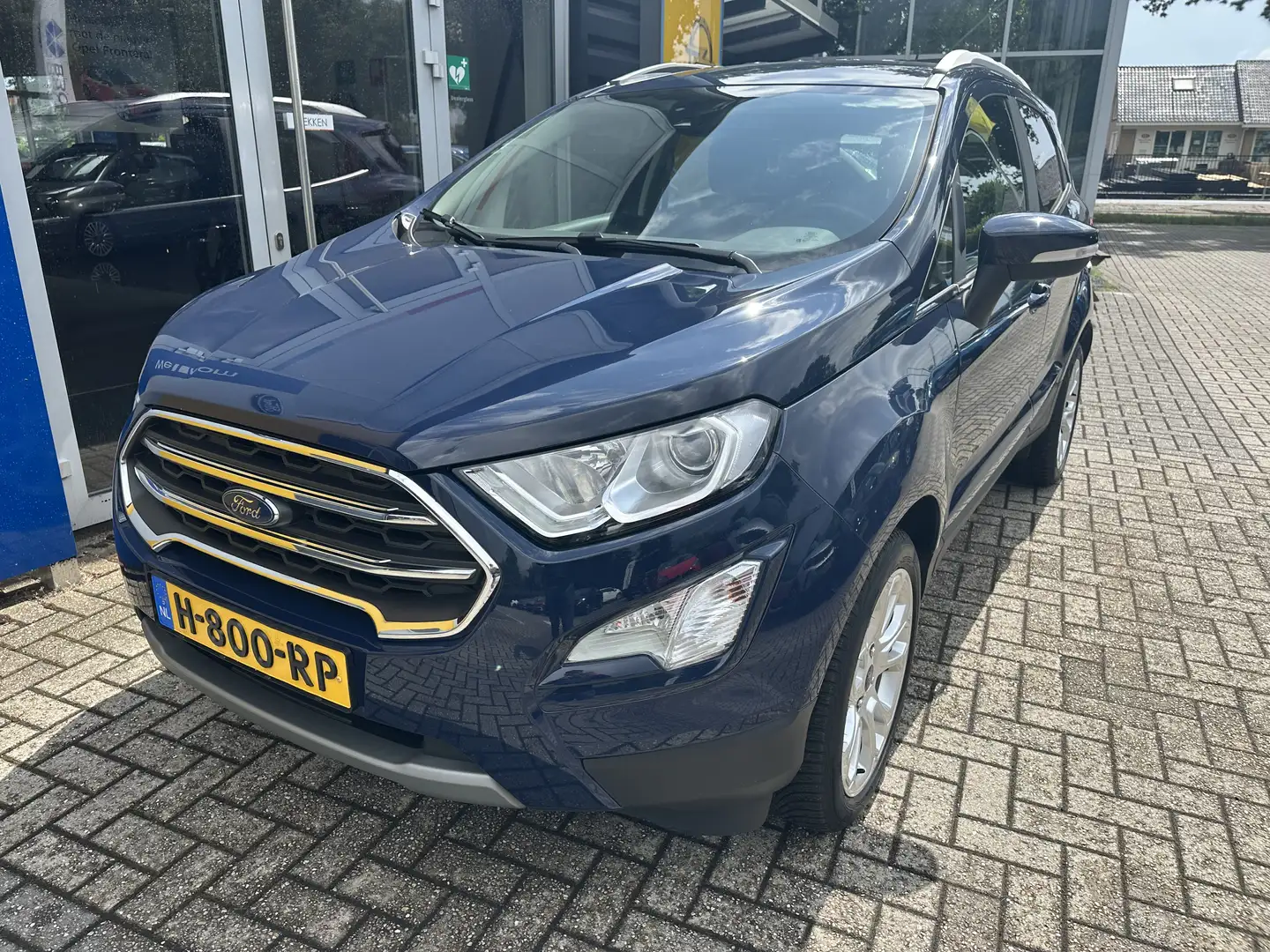 Ford EcoSport 1.0 125PK Titanium | STOEL-, STUUR- EN VOORRUIT VE Blauw - 2