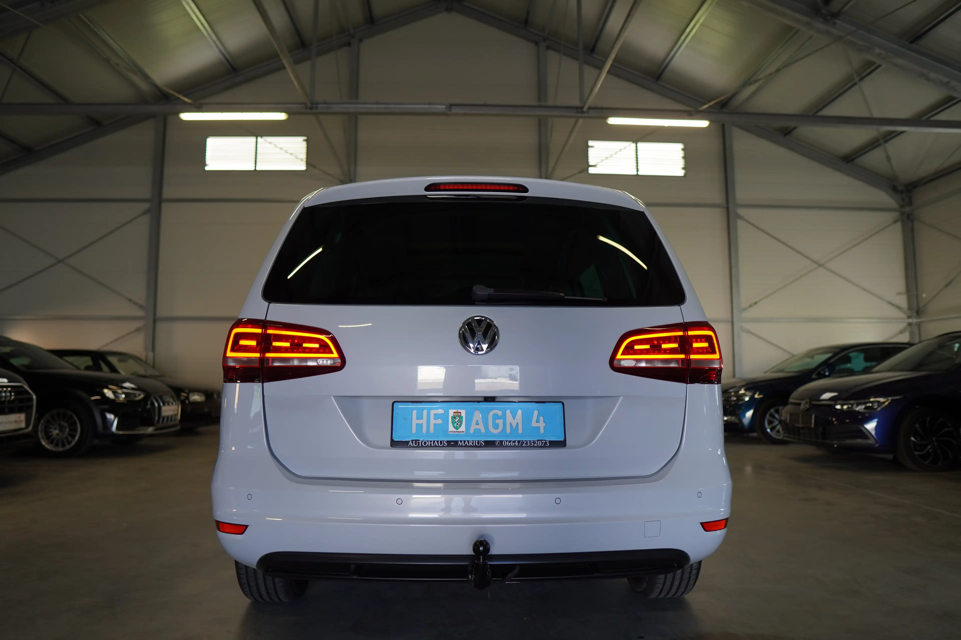Volkswagen Sharan Comfortline BMT SCR 2,0 TDI 7 SITZE PANO NAVI AHK — photo 6