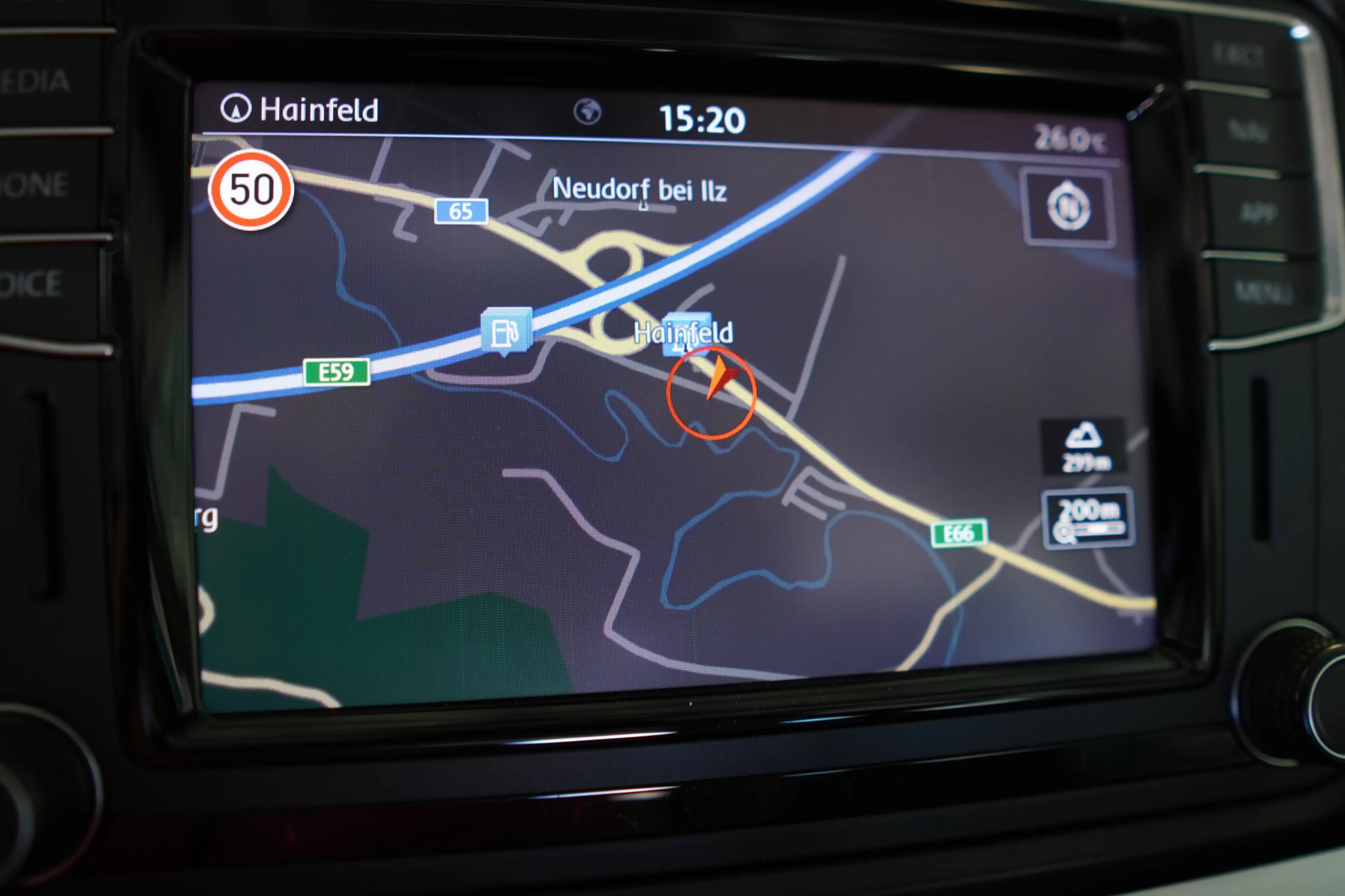 Volkswagen Sharan Comfortline BMT SCR 2,0 TDI 7 SITZE PANO NAVI AHK — photo 9