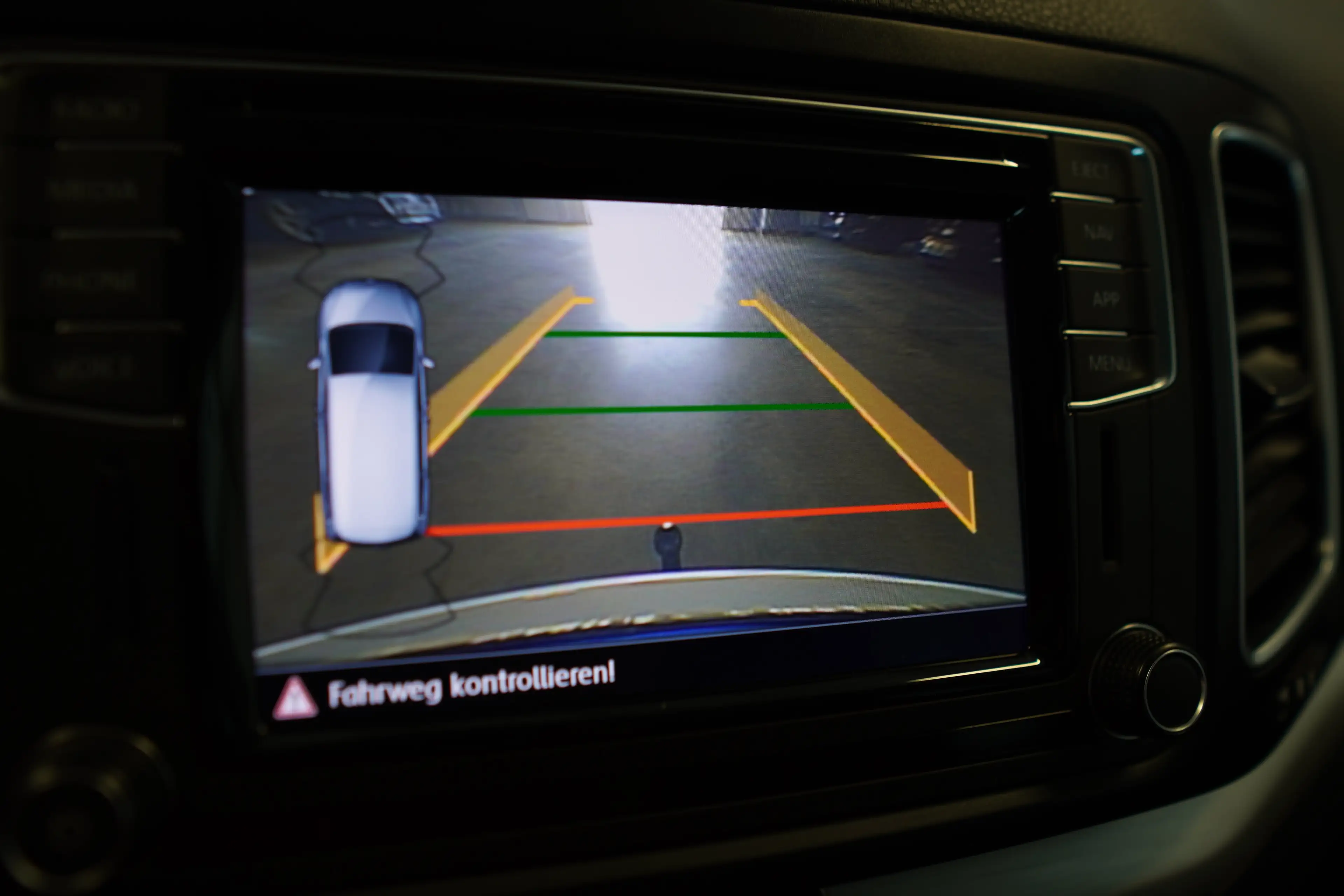 Volkswagen Sharan Comfortline BMT SCR 2,0 TDI 7 SITZE PANO NAVI AHK — photo 11