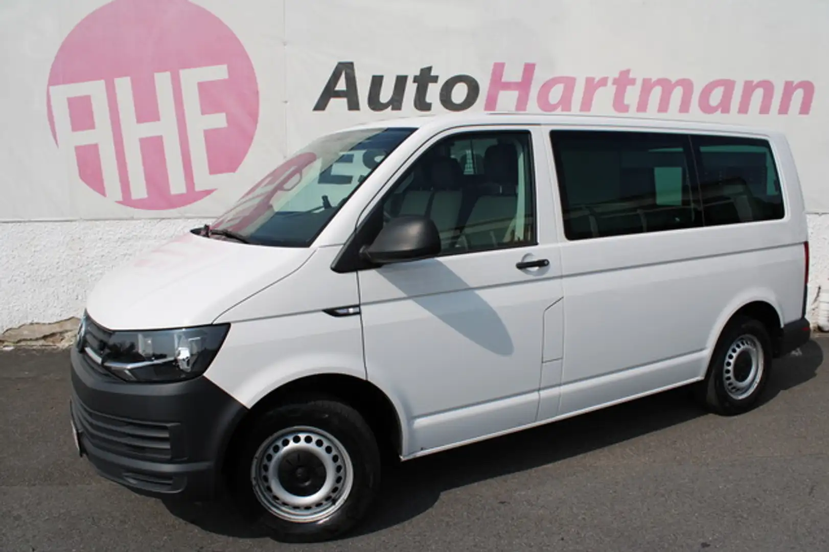 Volkswagen T6 Kombi 2.0 TDI 4Motion Navi Ahk *Bott* 3200kg Biały - 1