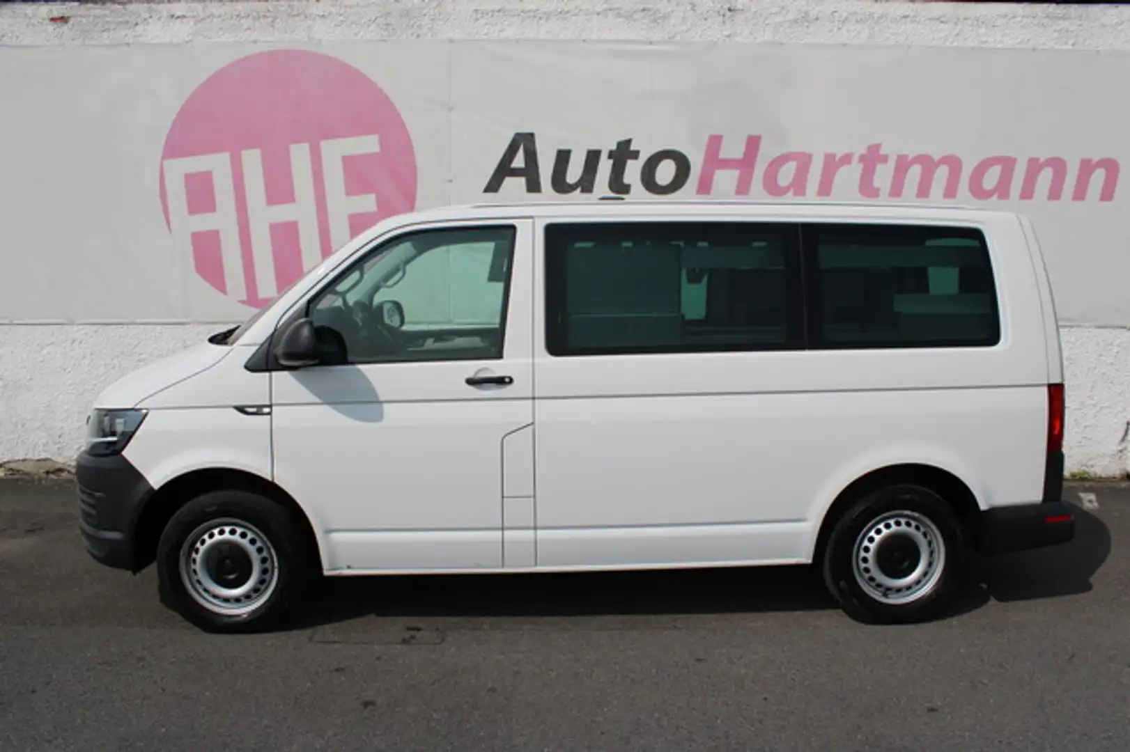 Volkswagen T6 Kombi 2.0 TDI 4Motion Navi Ahk *Bott* 3200kg Wit - 2