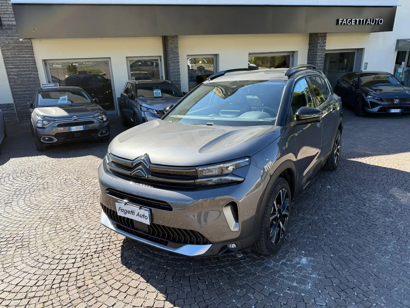 Citroen C5 Aircross 1.2 PURETECH 130CV EAT8 SHINE PACK Grijs - 1