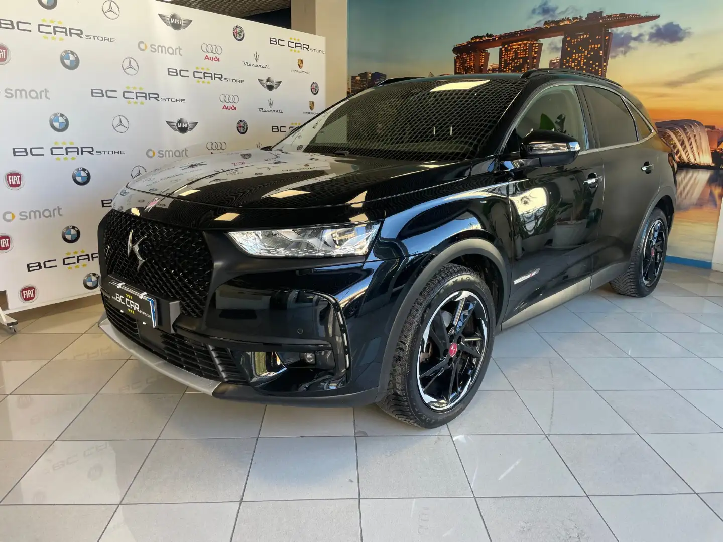 DS Automobiles DS 7 Crossback BlueHDi 130cv aut. PERFORMANCE LINE Negro - 1