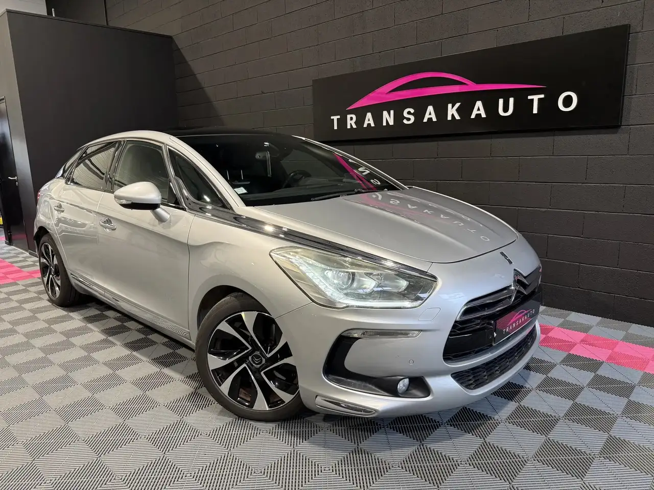 Citroen DS5
