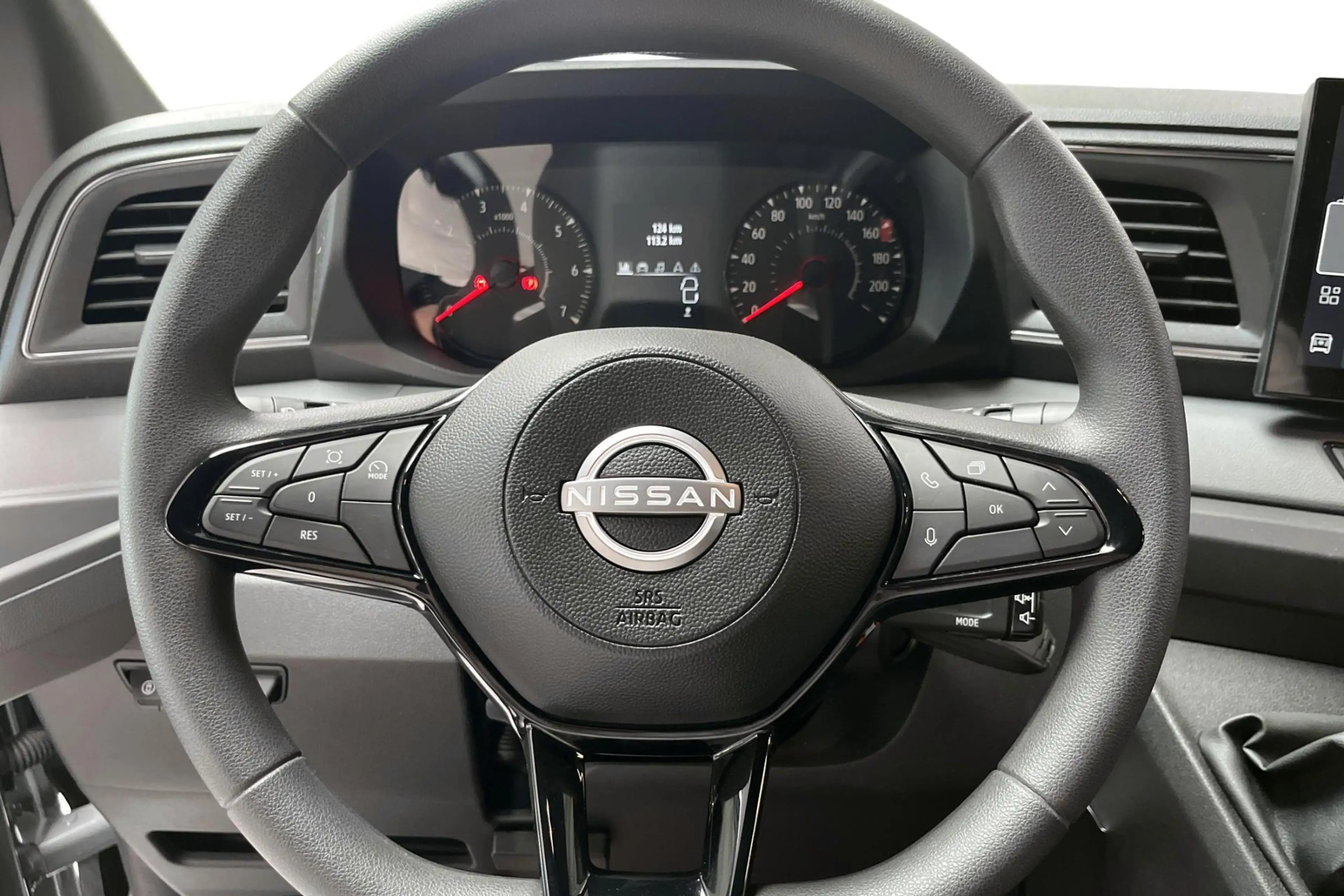 Nissan Interstar L3H2 3.5T 2,0 dCi 150 N-Connecta dubbele cabine 6 — photo 13