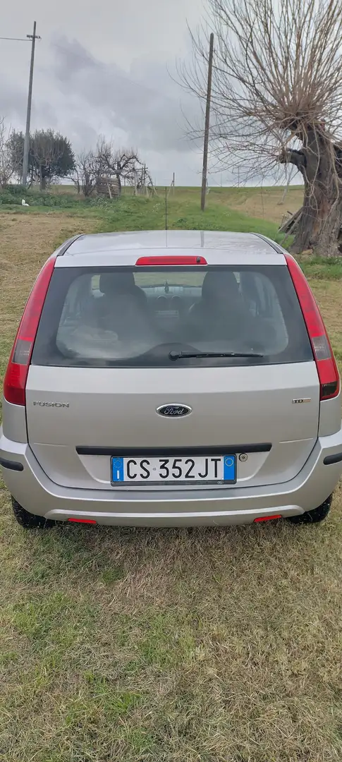 Ford Fusion Fusion I 2002 1.4 tdci (zetec) Grigio - 2