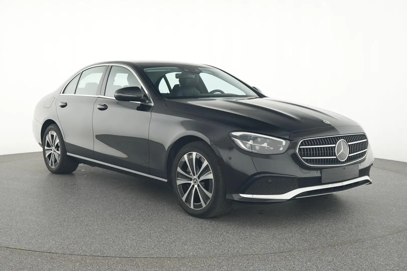 Mercedes-Benz E 300 DE Berline Luxury Line | Verwarmde Zetels | Smartp Schwarz - 2