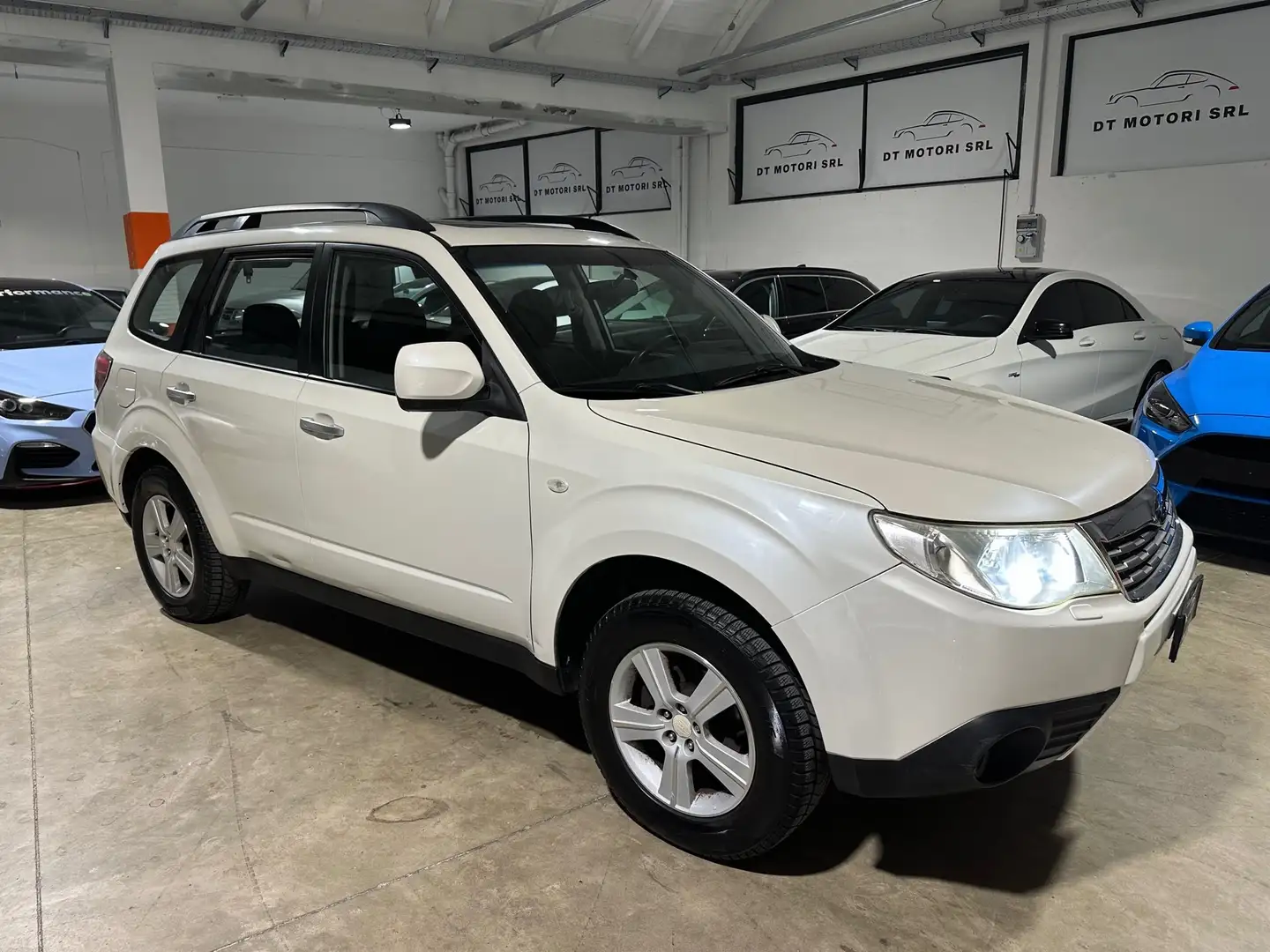 Subaru Forester 2.0 4WD Bi-Fuel TETTO-AUTOMATICA-GPL 2031 Bianco - 1